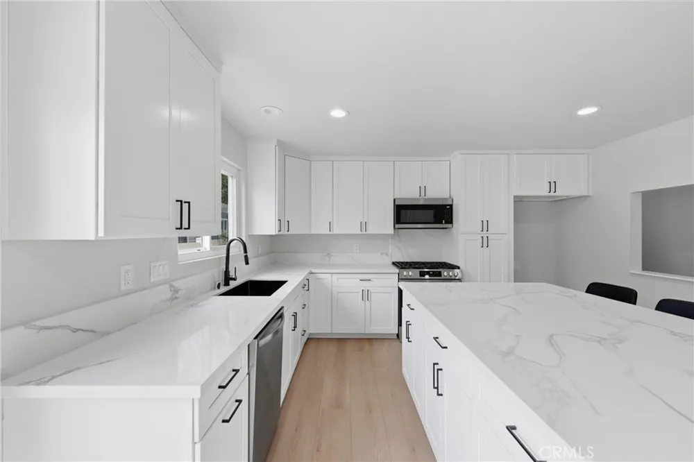 727 Brossard Thousand Oaks, CA 91360