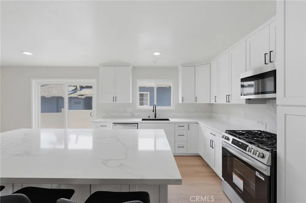 727 Brossard Thousand Oaks, CA 91360