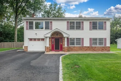 1 James Dr