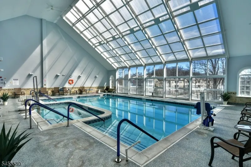 5208 Veterans Dr Rockaway, NJ 07885