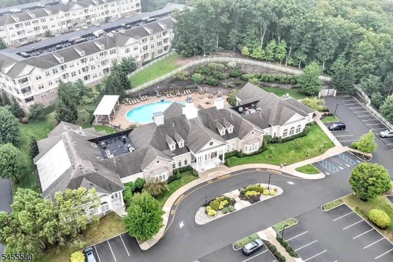 5208 Veterans Dr Rockaway, NJ 07885