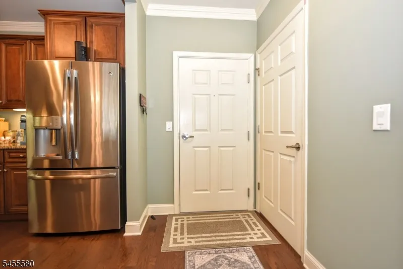 5208 Veterans Dr Rockaway, NJ 07885