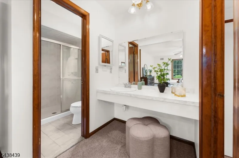 7 Devore Rd Readington, NJ 08822