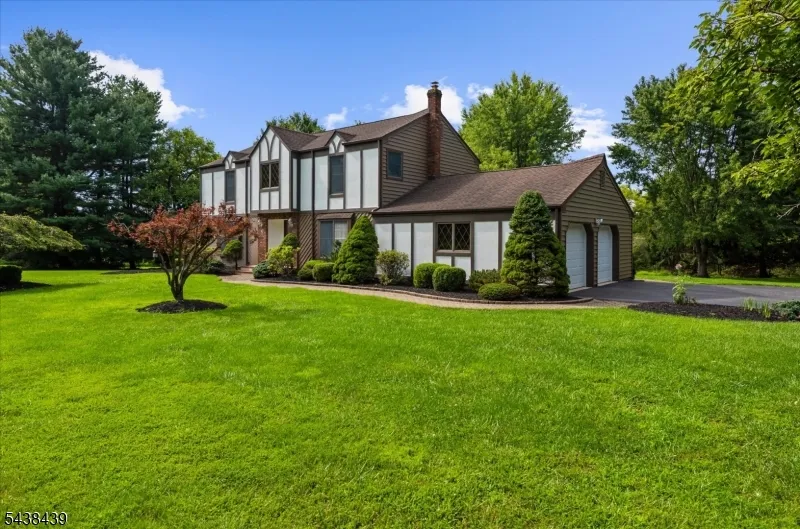 7 Devore Rd Readington, NJ 08822
