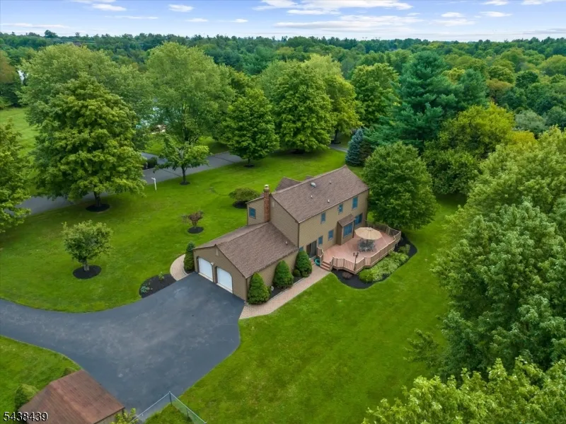 7 Devore Rd Readington, NJ 08822