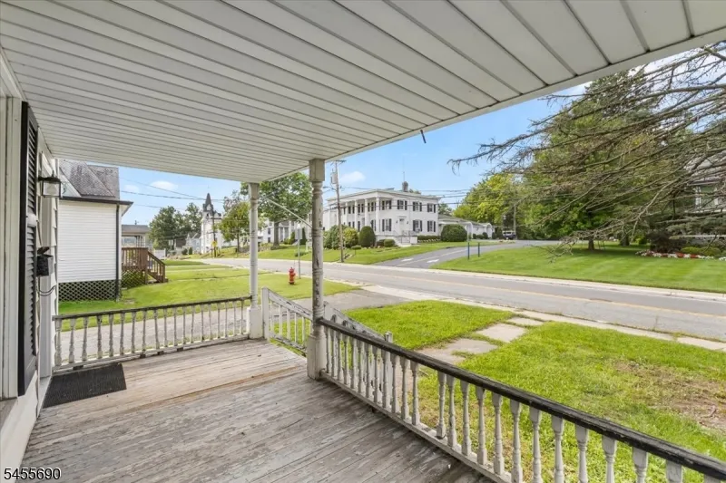 36 Bank St Sussex, NJ 07461
