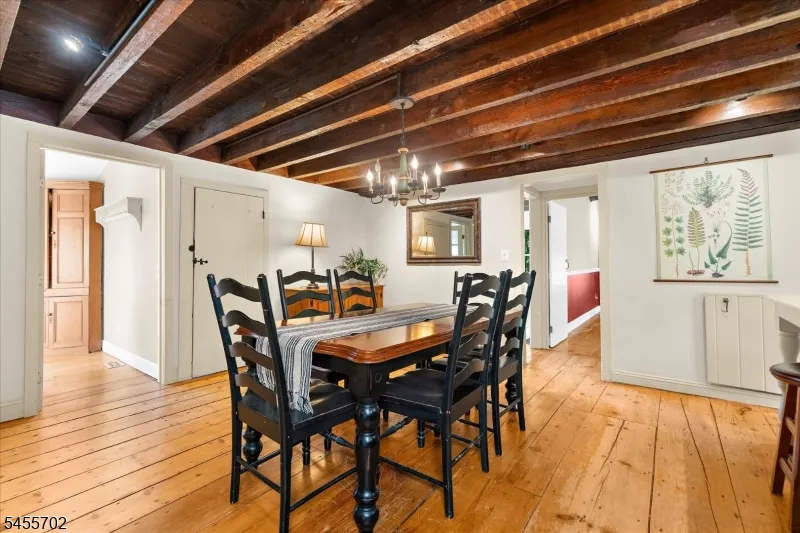 179 Lindbergh Rd East Amwell, NJ 08525