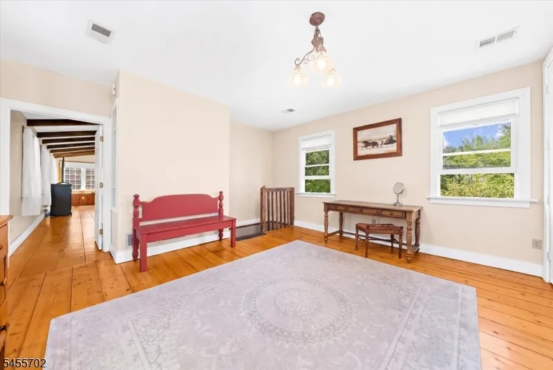 179 Lindbergh Rd East Amwell, NJ 08525