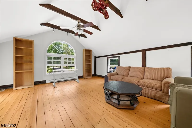 179 Lindbergh Rd East Amwell, NJ 08525