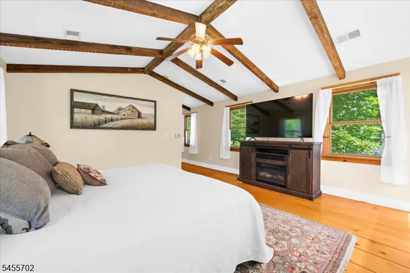 179 Lindbergh Rd East Amwell, NJ 08525