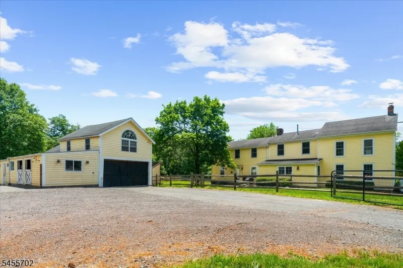179 Lindbergh Rd East Amwell, NJ 08525