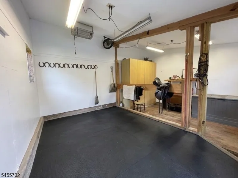 179 Lindbergh Rd East Amwell, NJ 08525