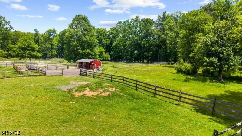 179 Lindbergh Rd East Amwell, NJ 08525