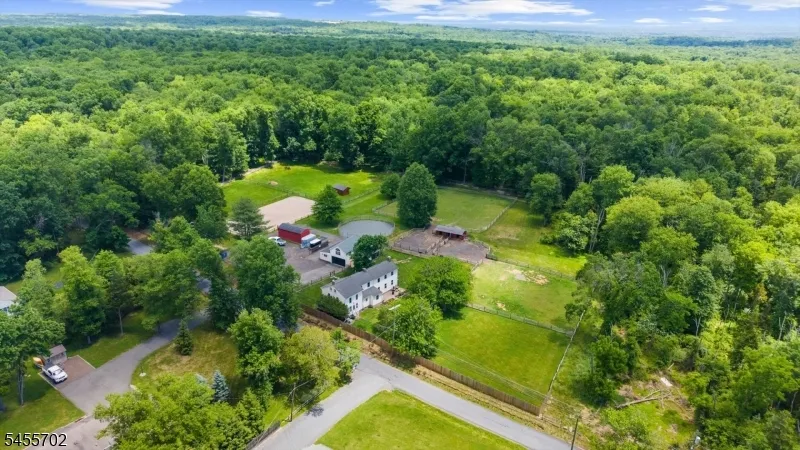 179 Lindbergh Rd East Amwell, NJ 08525