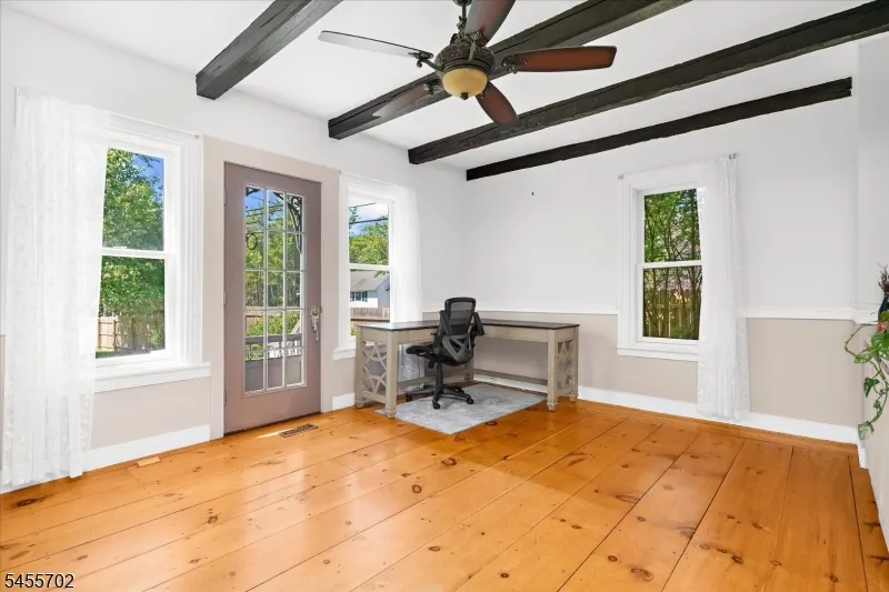 179 Lindbergh Rd East Amwell, NJ 08525