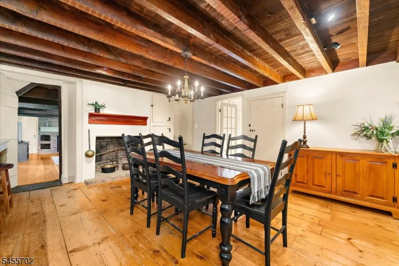 179 Lindbergh Rd East Amwell, NJ 08525