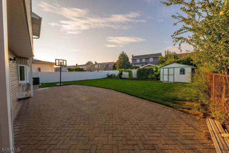 856 Mitchell Ave Union, NJ 07083