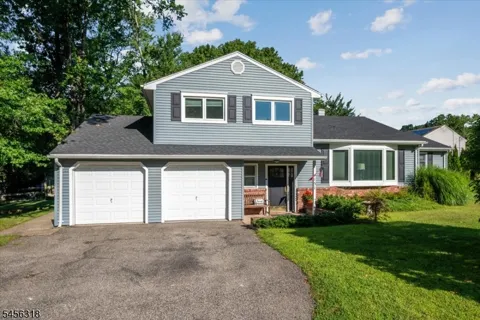 151 Birch St