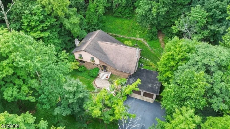 77 Pine Brook Rd Montville, NJ 07082