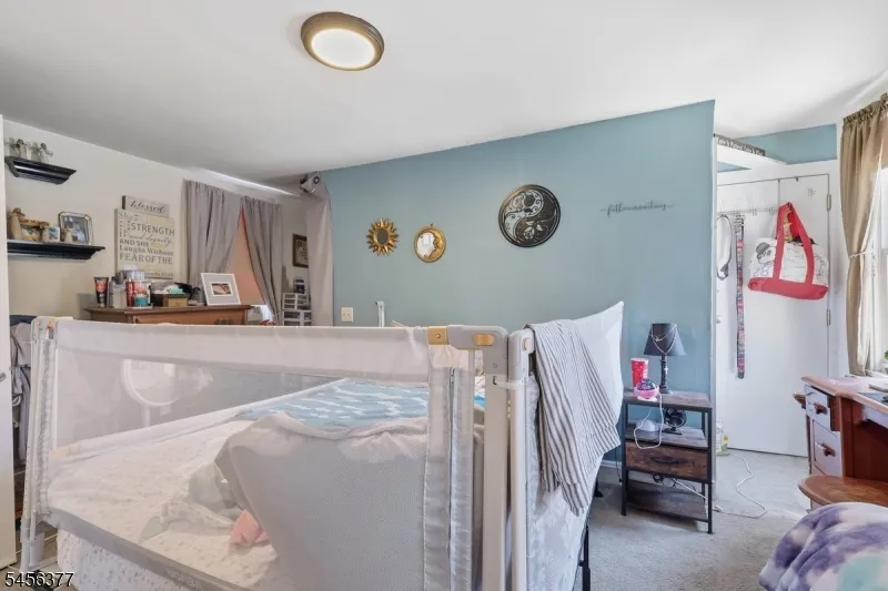 589 S Main St Phillipsburg Town, NJ 08865