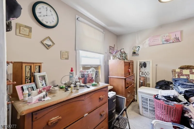 589 S Main St Phillipsburg Town, NJ 08865