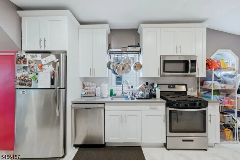 246 W 19Th Ave Irvington, NJ 07111