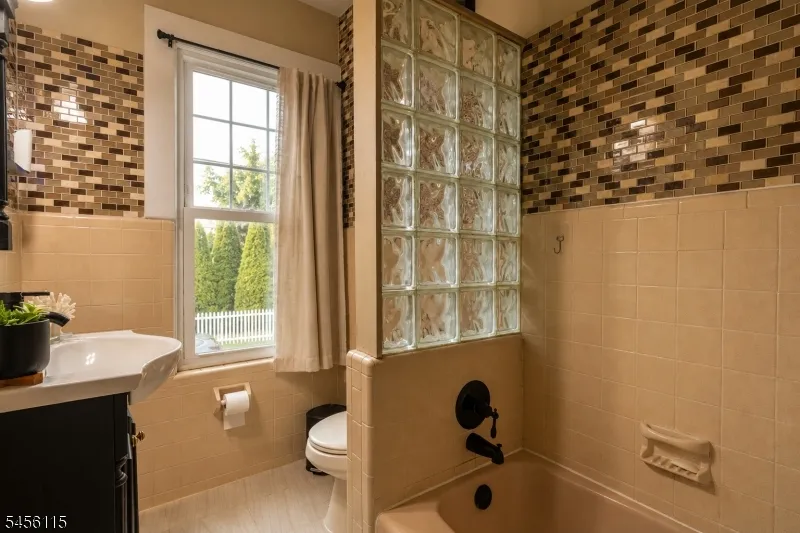 374 Firth St Phillipsburg Town, NJ 08865