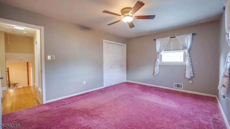 252 W Warren St Washington, NJ 07882