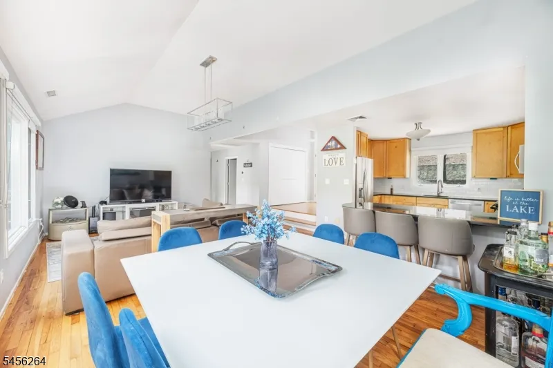 42 W Shore Dr Vernon, NJ 07462