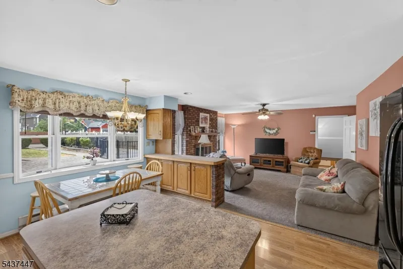 25 Princeton Dr Middlesex, NJ 08846