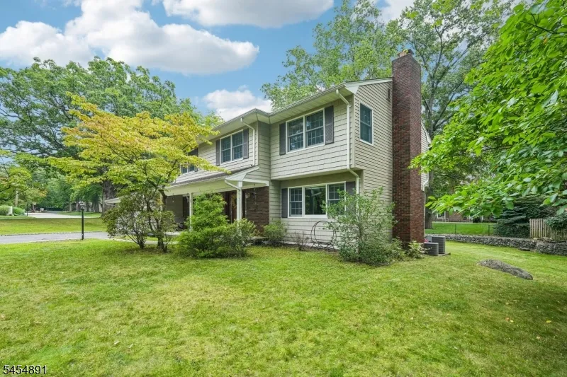 3 Kennedy Ct Wayne, NJ 07470