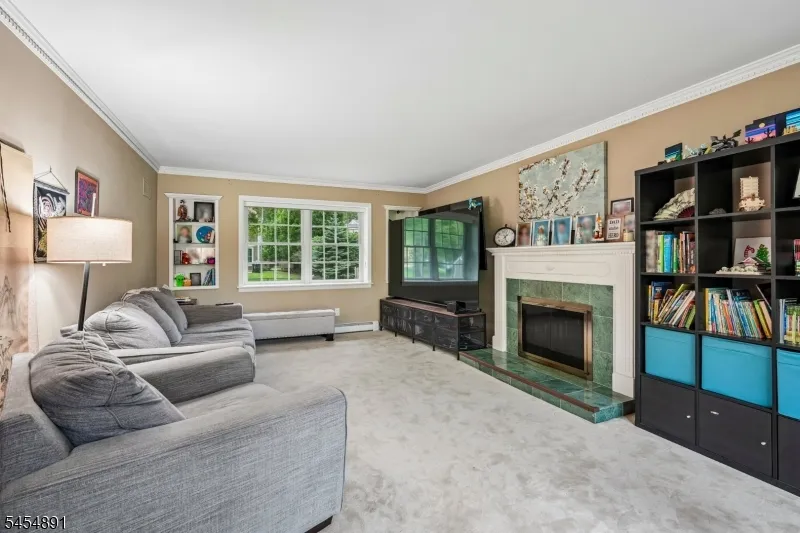 3 Kennedy Ct Wayne, NJ 07470