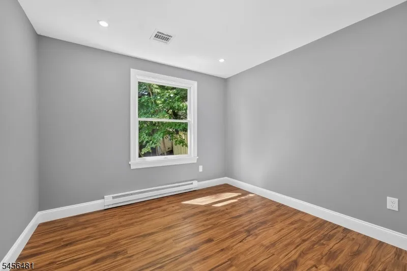 3 Pleasant Rd High Bridge, NJ 08829