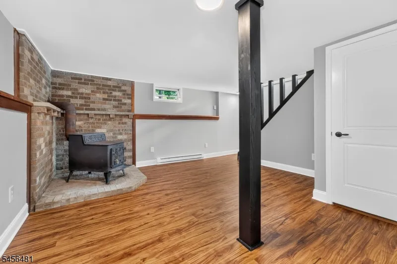 3 Pleasant Rd High Bridge, NJ 08829
