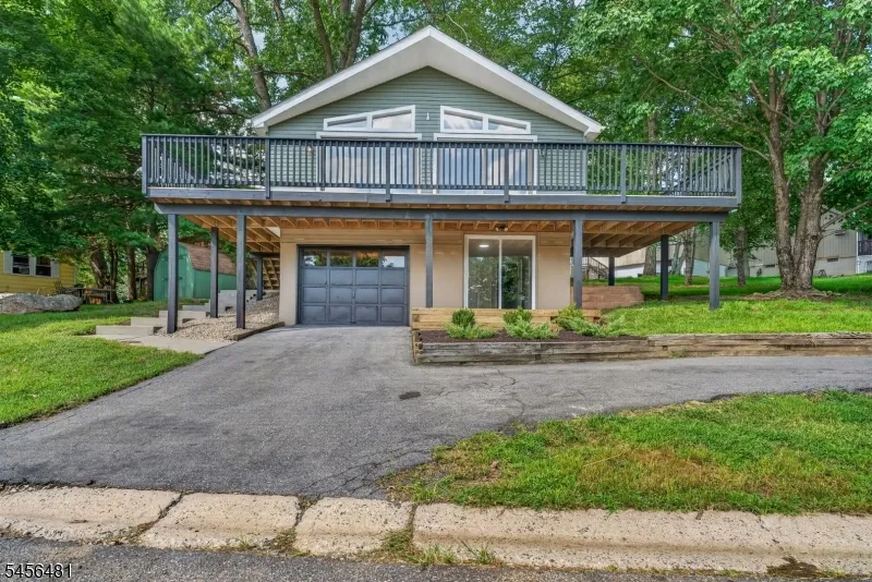 3 Pleasant Rd High Bridge, NJ 08829