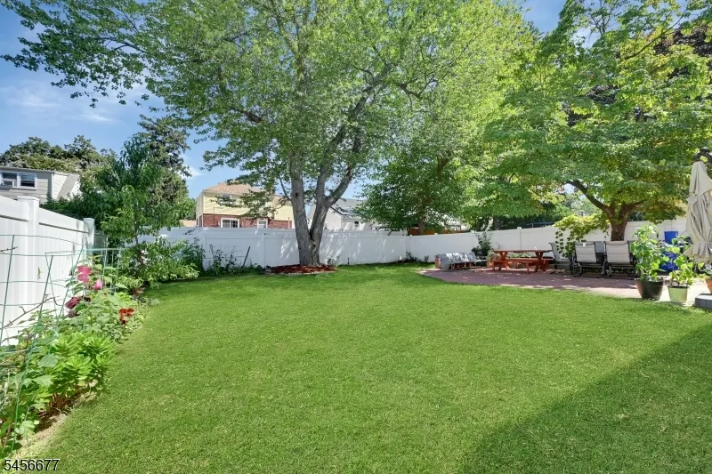 464 Simons Ave Hackensack City, NJ 07601