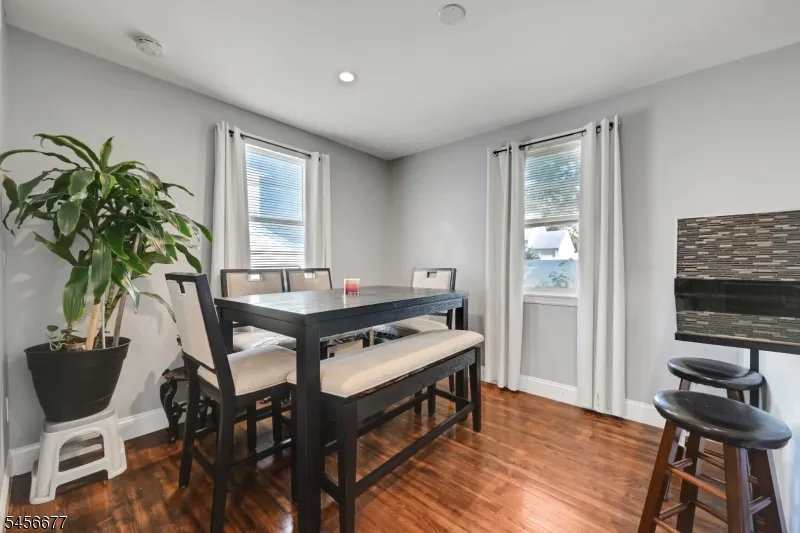 464 Simons Ave Hackensack City, NJ 07601