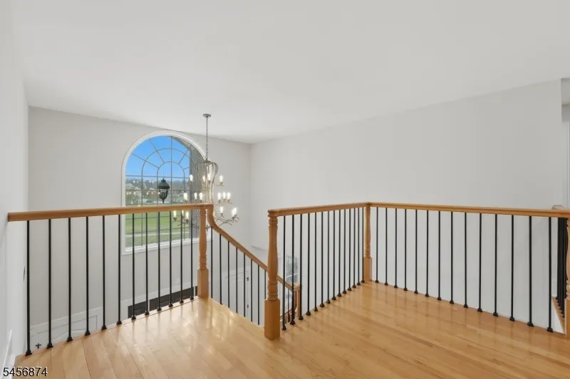 10 Old Forge Rd Green, NJ 07821