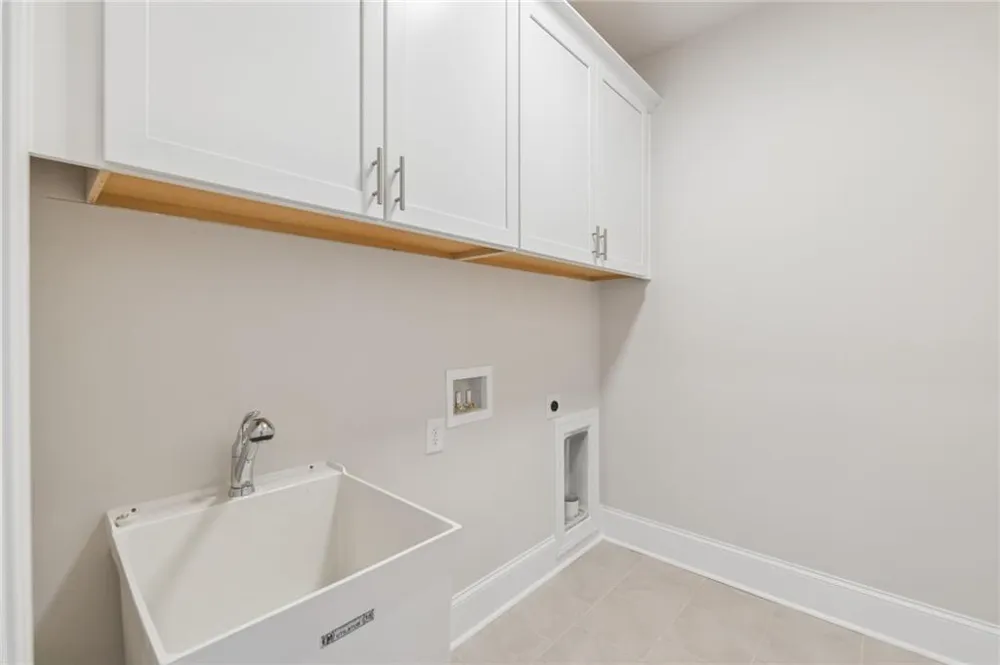 1523 Westend Way Cumming, GA 30041