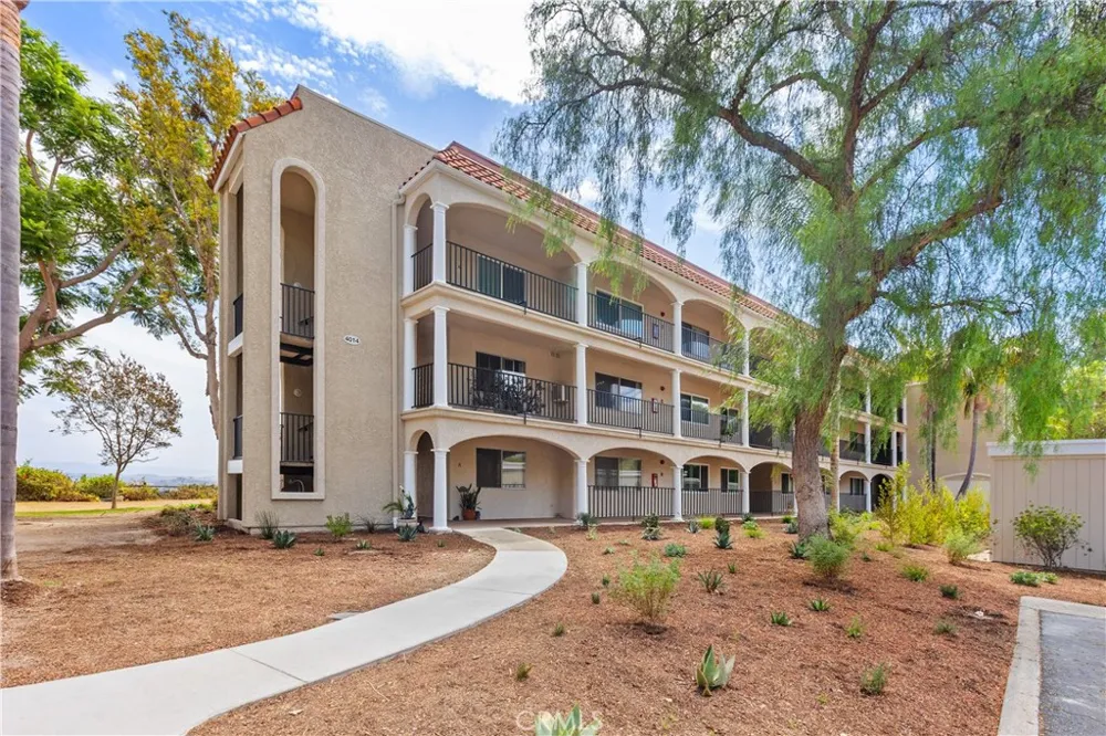 4014 Calle Sonora Oeste #2A Laguna Woods, CA 92637