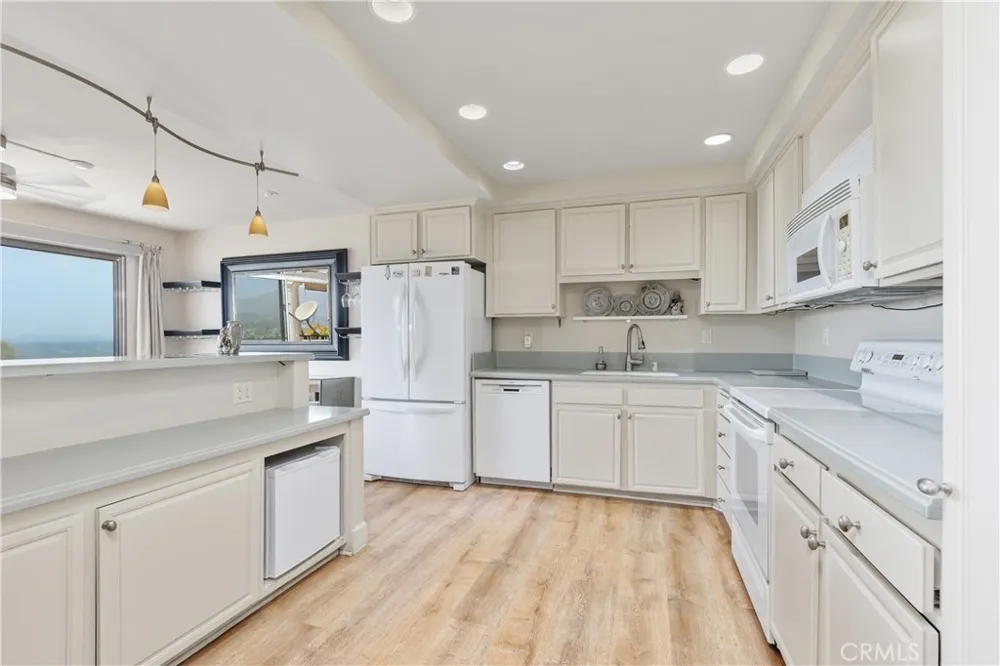 4014 Calle Sonora Oeste #2A Laguna Woods, CA 92637