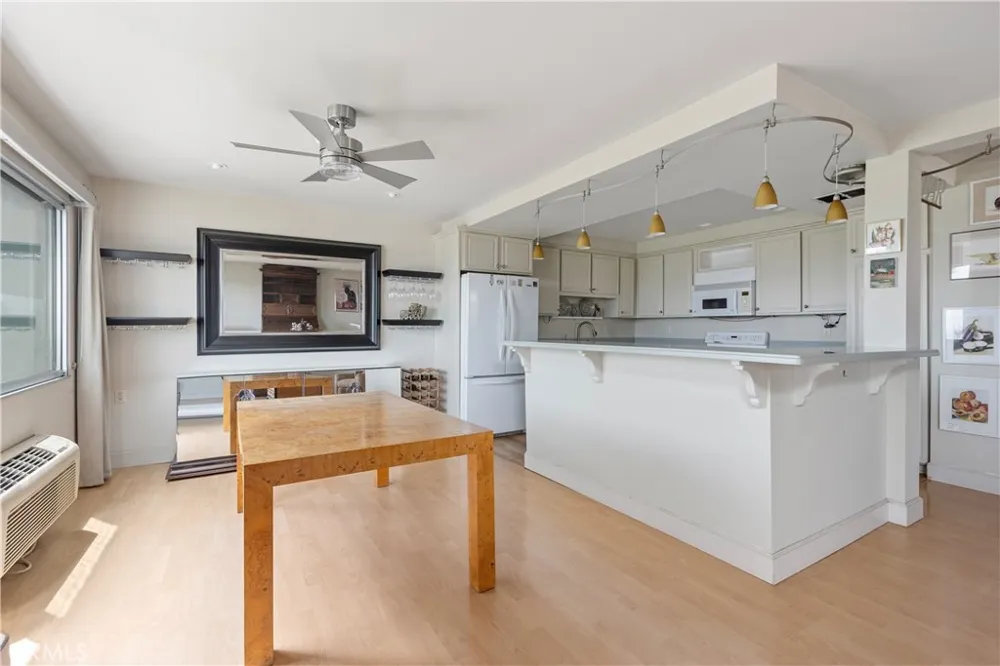 4014 Calle Sonora Oeste #2A Laguna Woods, CA 92637
