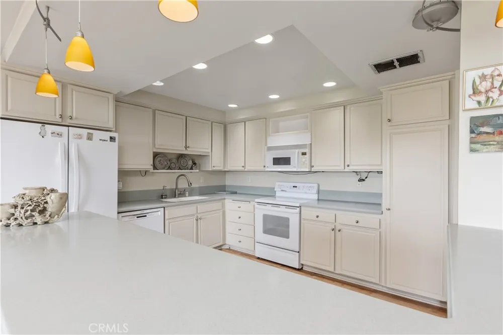 4014 Calle Sonora Oeste #2A Laguna Woods, CA 92637