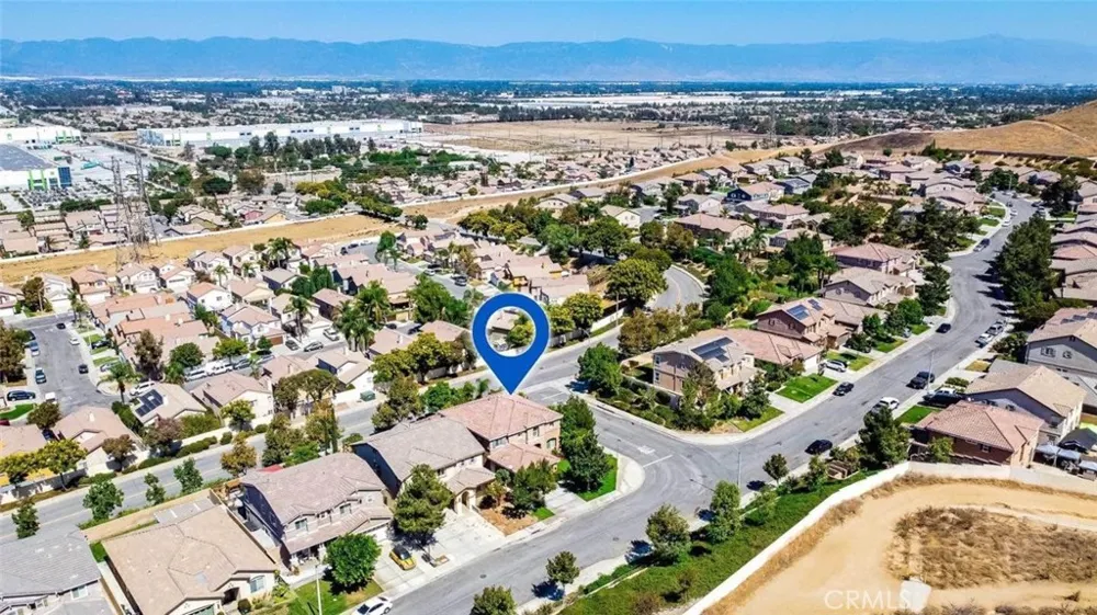 16438 Gala Fontana, CA 92337