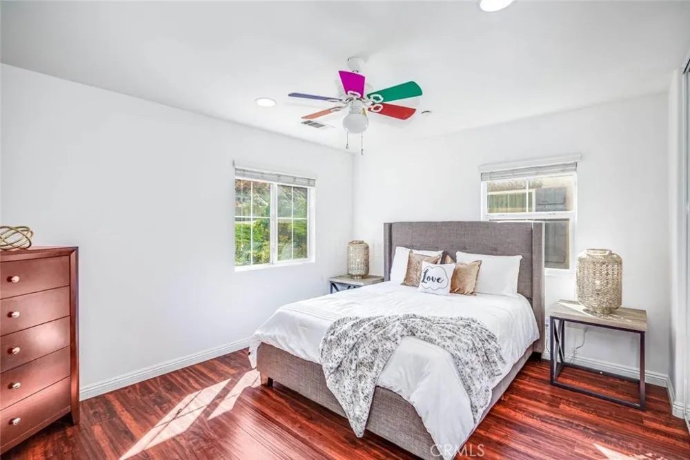 16438 Gala Fontana, CA 92337
