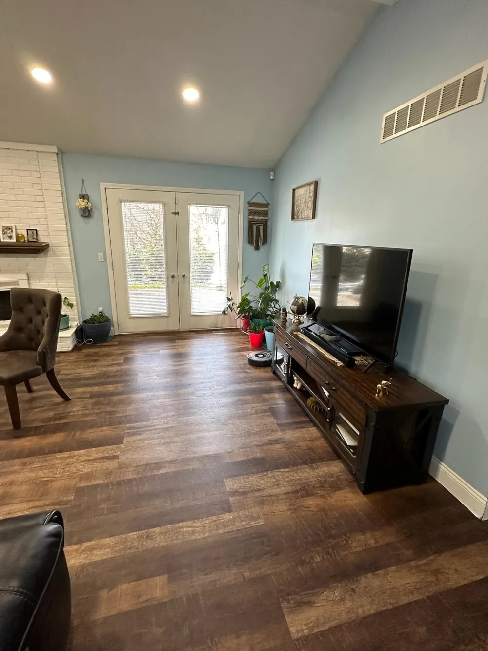 5017 Saffron Drive Troy, MI 48085
