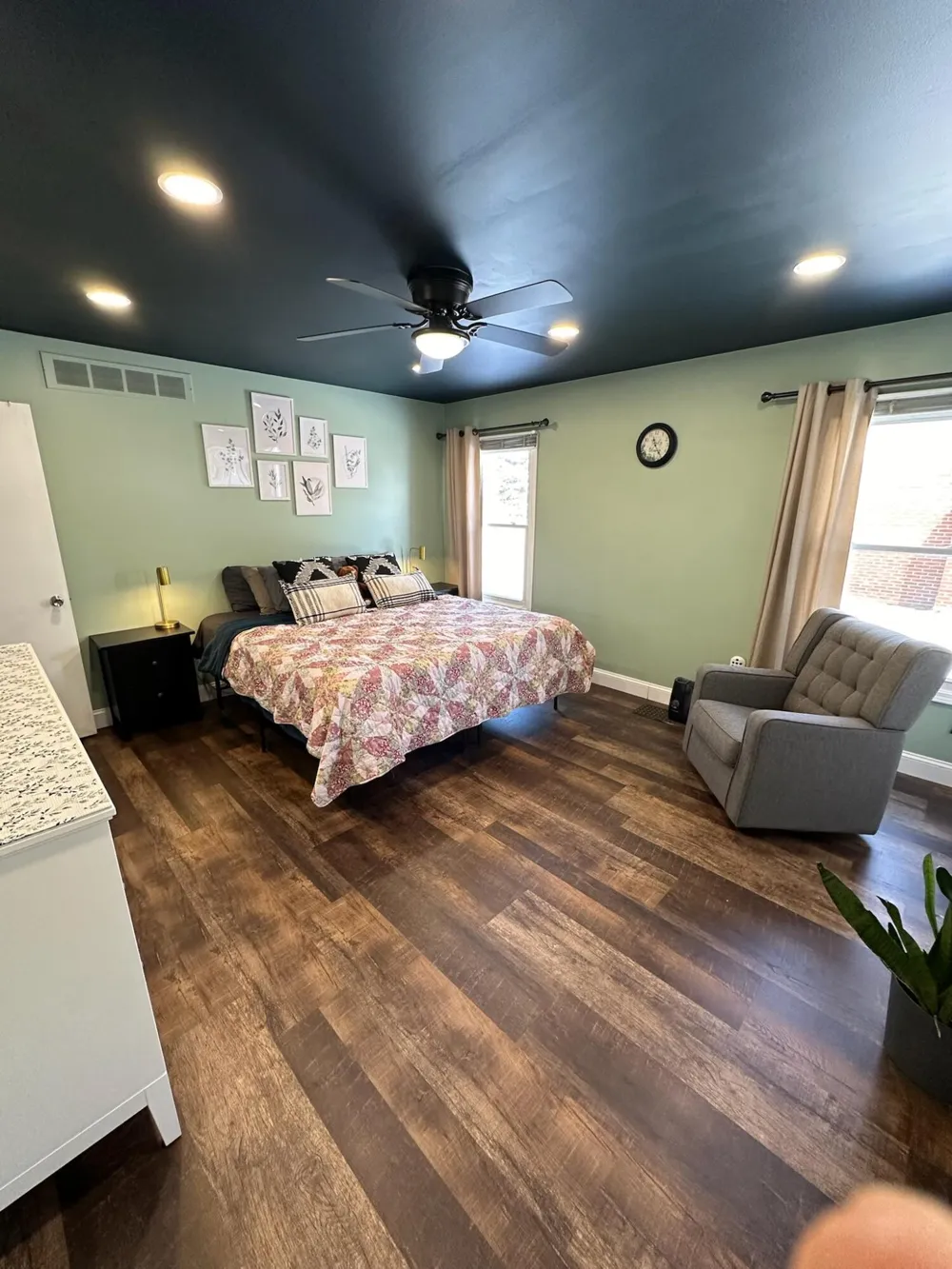 5017 Saffron Drive Troy, MI 48085