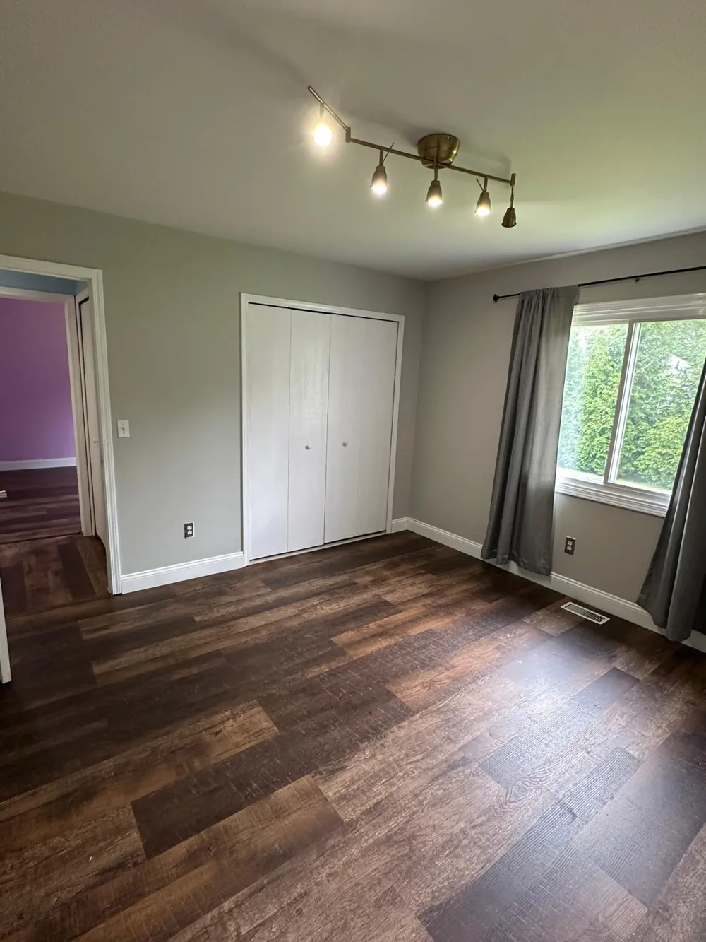 5017 Saffron Drive Troy, MI 48085