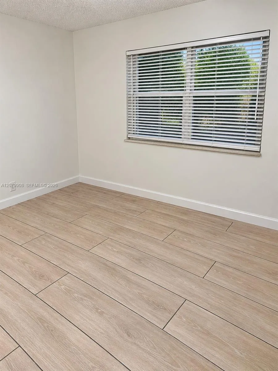 7610 SW 10th St #3 North Lauderdale, FL 33068