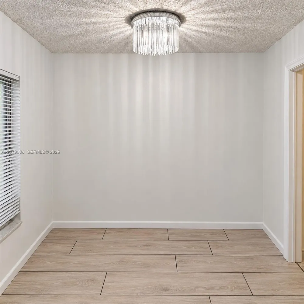 7610 SW 10th St #3 North Lauderdale, FL 33068